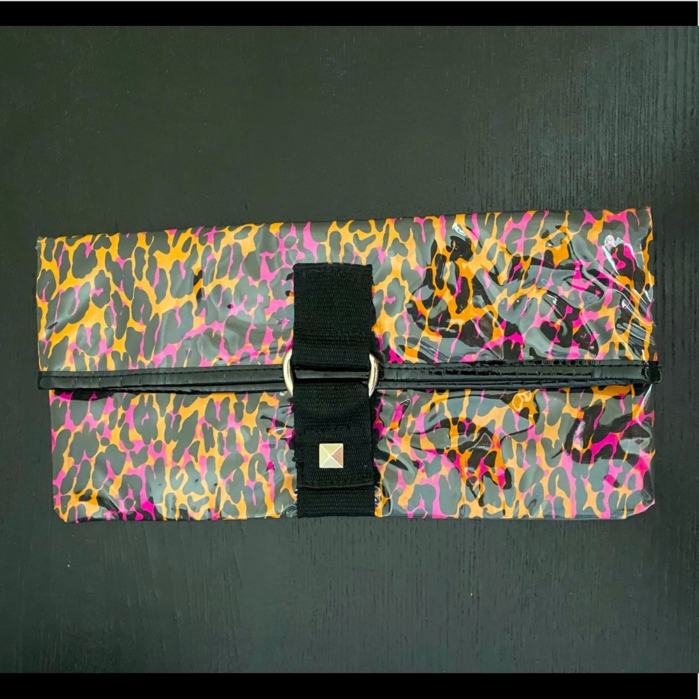 BETSEY JOHNSON Clutch